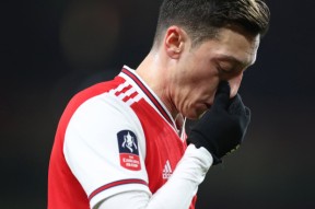  阿森纳教练压力巨大！，Faker遭遇二十持续失利比赛高潮迭起